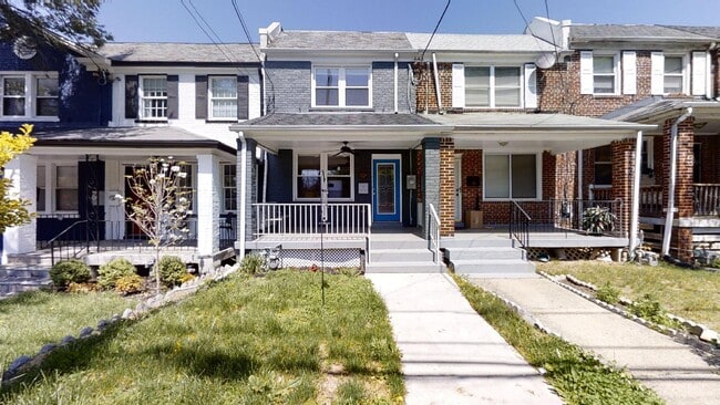 Photo - 12 Hawaii Ave NE