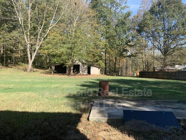 Photo - 1506 Betts Mill Rd