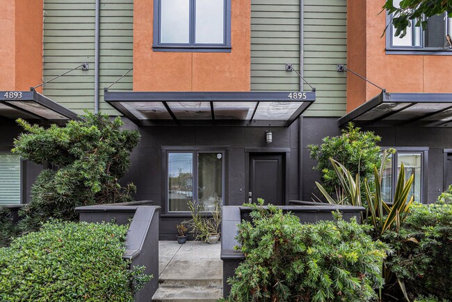 Photo - 4895 Shattuck Ave. Townhome