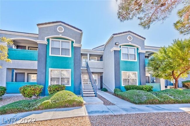 Building Photo - 6955 N Durango Dr