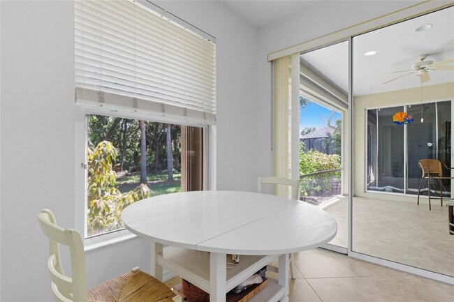 Photo - 2292 Harrier Way