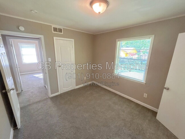 Photo - 2158 Pueblo Ave