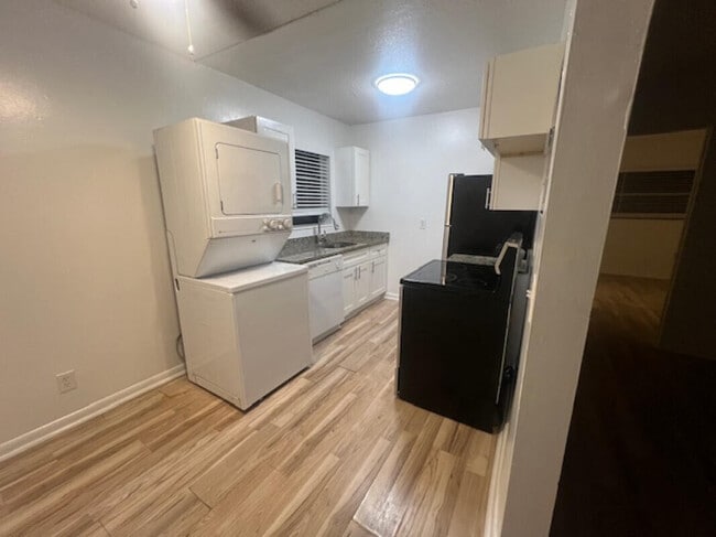 Photo - 401 S Lakeside Dr Unit 3