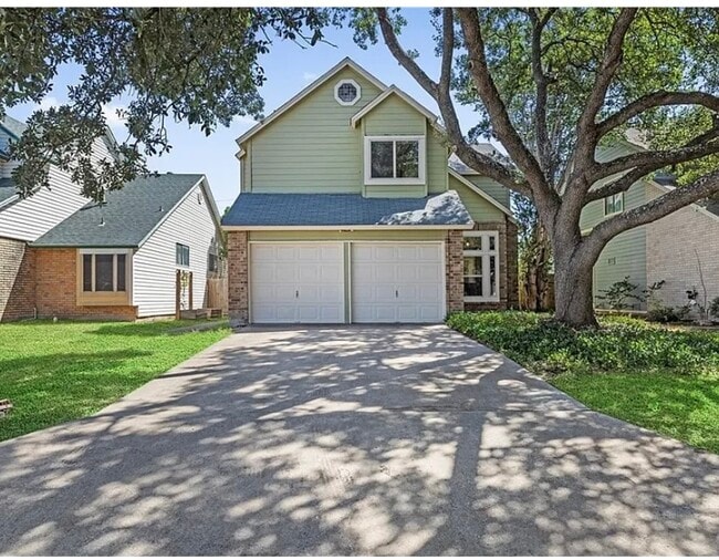 Photo - 9739 Wagon Train