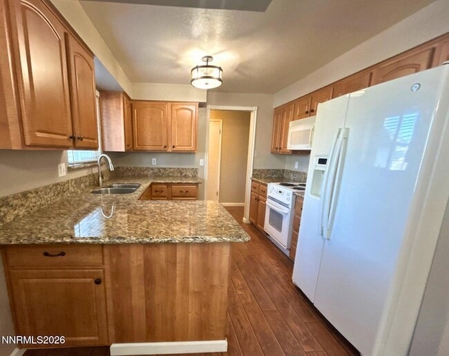 Photo - 415 Sycamore St