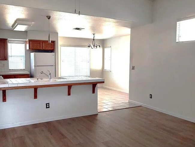 Photo - The 3-Bd , 2-Bth home is freshly renovated with new paint, new blinds and has newer appliances, w...