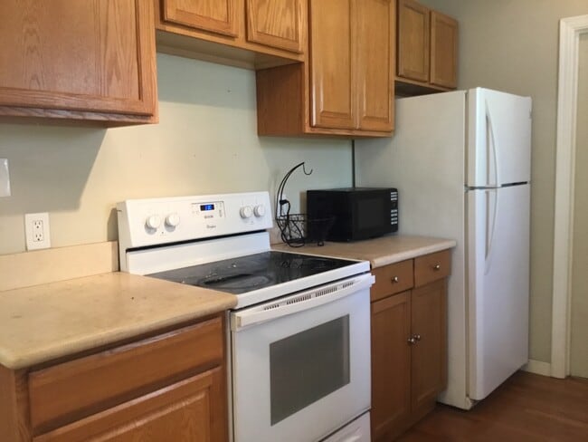 Photo - 4 bedroom home close to UNR