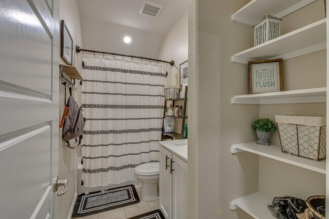 Photo - 125 Coyote Trl