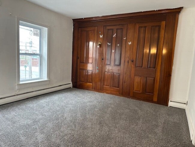 Photo - 617 Lehman St