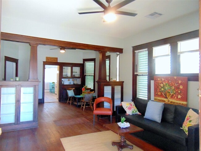 Photo - 3420 Avenue R