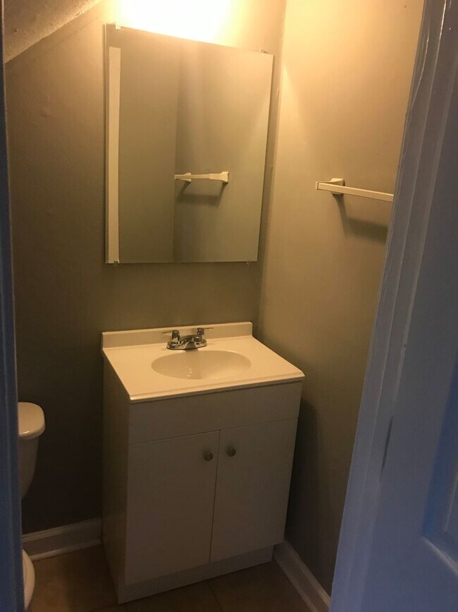 Photo - 2 Bedroom Near Downtown Charlotte