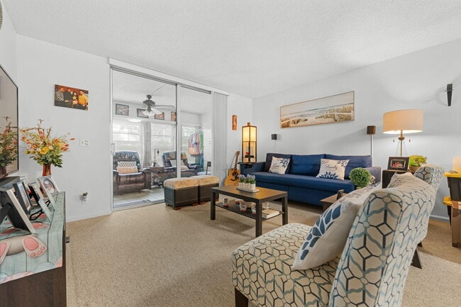 Photo - 14527 Bonaire Blvd Unidad 109