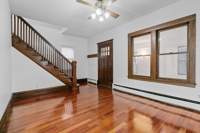 Photo - 1826 Franklin Ave SE