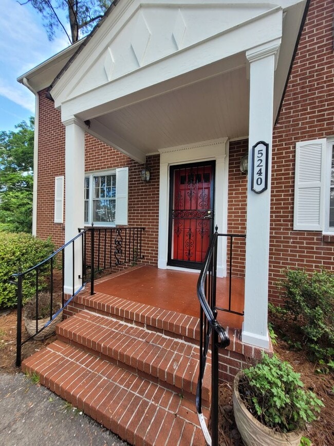 Photo - ELIZABETH PARK