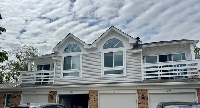 Building Photo - 1077 Courtland Dr Unit 17