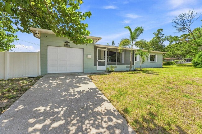 Photo - 1840 54th Ave N