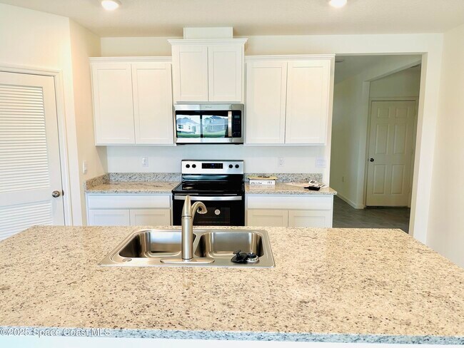 Photo - 1256 Dugan CIR SE