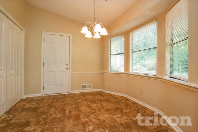 Photo - 4063 Tanglewood Rd