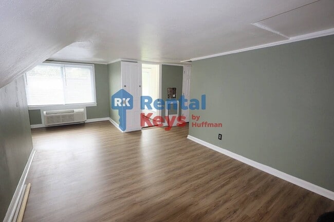 Photo - 1213 Lodge Ave Unit B