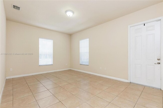 Photo - 9036 SW 170th Pl