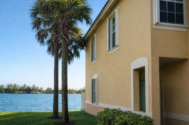 Photo - 4083 Crystal Lake Dr