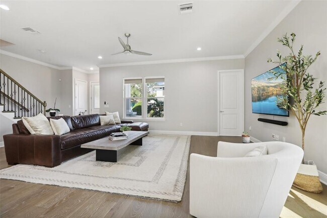 Photo - 2704 W Fig St Casa Adosada