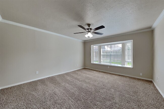 Photo - 8306 Lake Crystal Dr