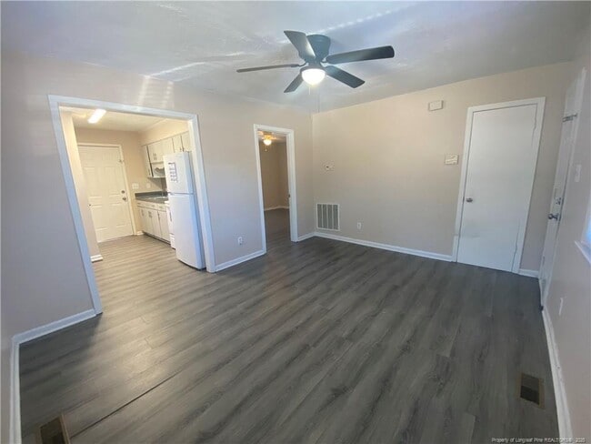 Photo - 4959 Fieldcrest Dr