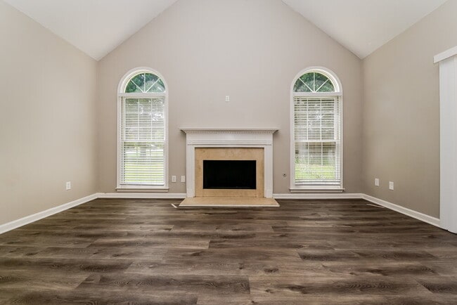 Photo - 1101 E Shoreview Rd