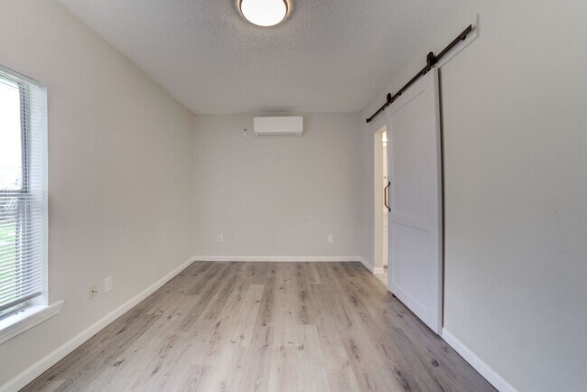 Photo - 3515 E King Pl Townhome