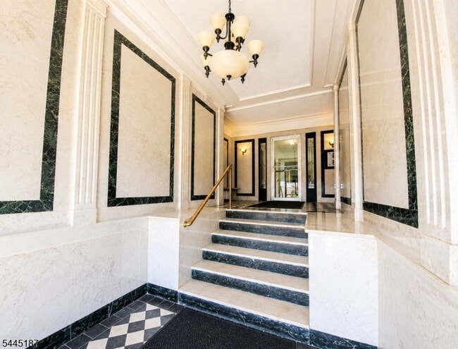 14 Forest St Unit 107