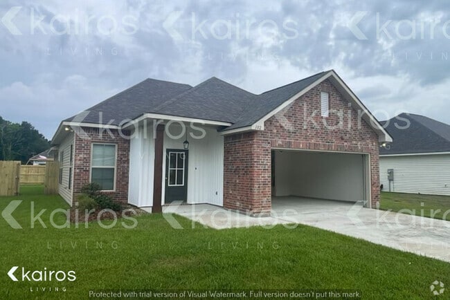Building Photo - 102 Rainfall Ln Rental