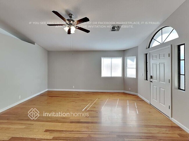 Photo - 8910 W Vale Dr