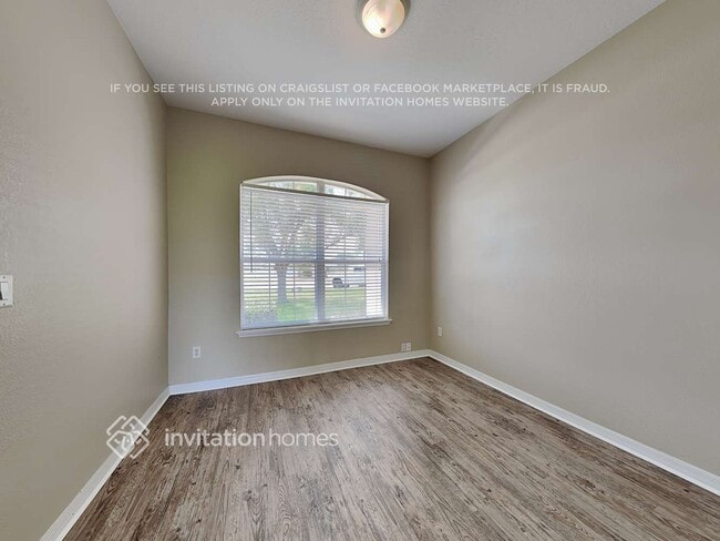 Photo - 1231 Running Oak Ln