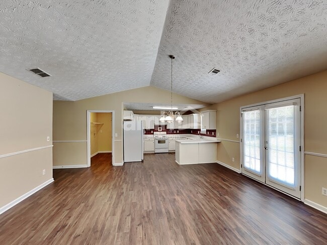 Photo - 4160 Lenox Park Dr