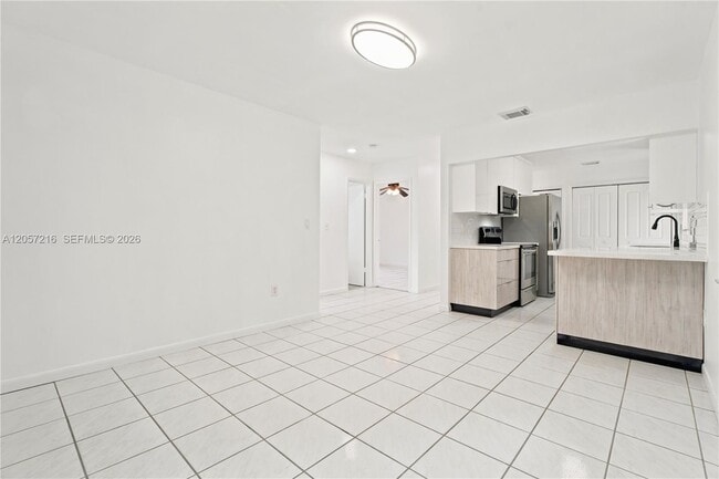 Photo - 3463 SW 24th St