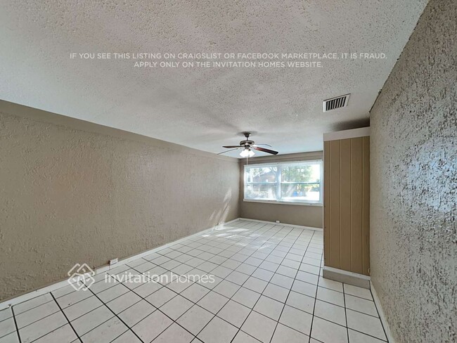 8086 52nd Ln N