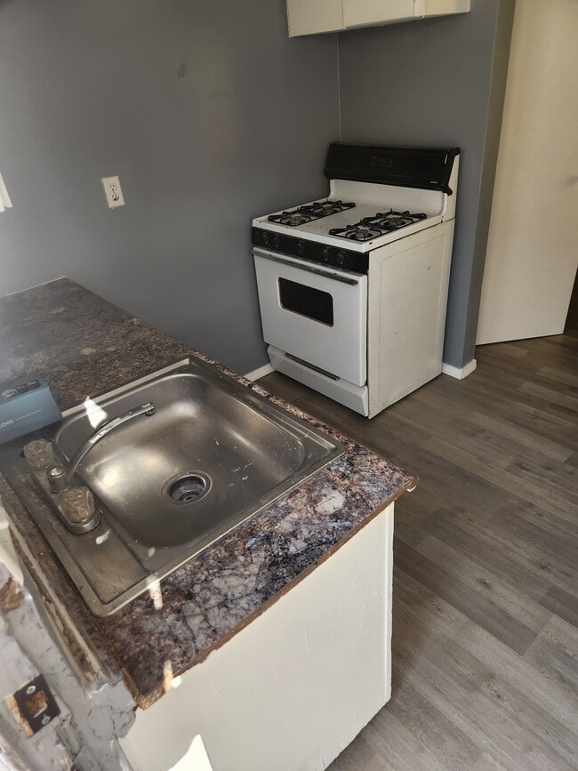 Building Photo - 2312 Grant Ave Rental