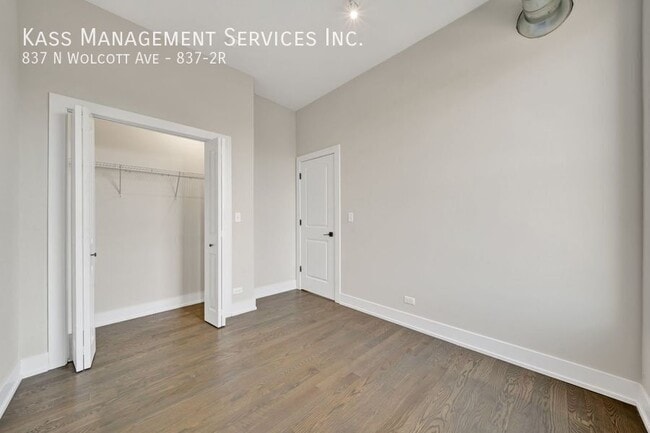 Photo - 837 N Wolcott Ave Unit 837-2R