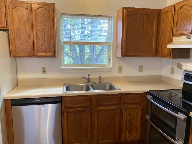 Photo - 1709 Daytona Ct