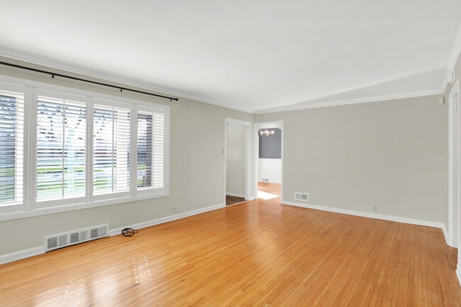 Photo - 1240 N Irvington Ave