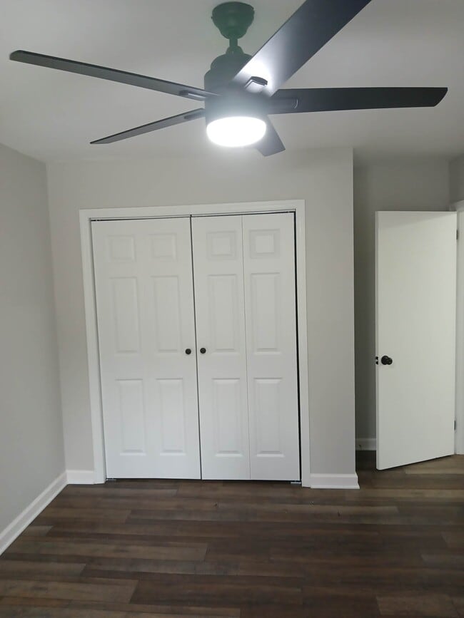 9 - 2709 Bedford Way