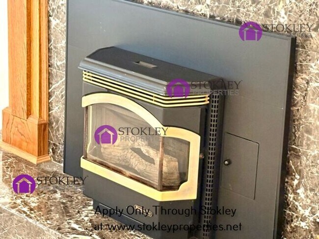 Photo - 822 Reef Point Dr