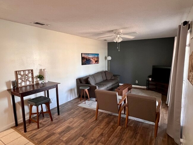 Photo - 8403 Glen Echo