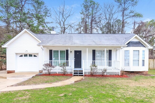 Building Photo - 2613 Laburnum Dr