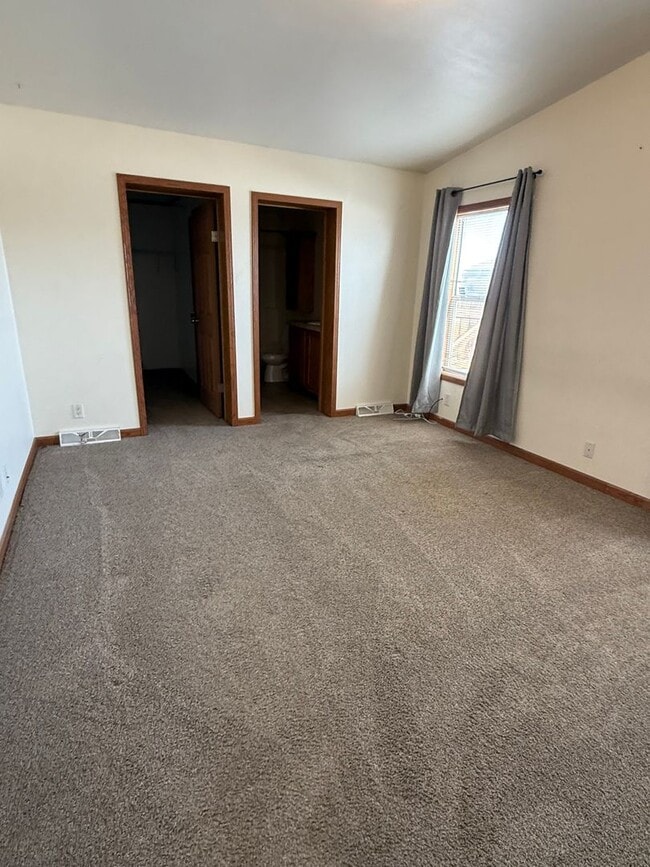 Photo - 3 Bedroom Home MILLIKEN