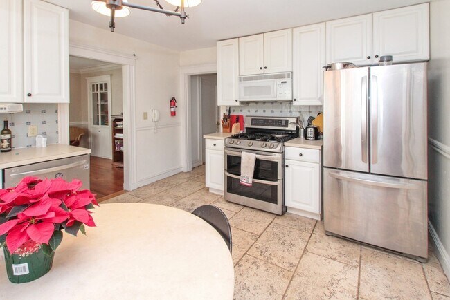 Photo - 25 Priesing St