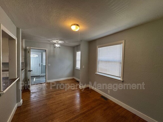 Photo - 631 Bertha Ave