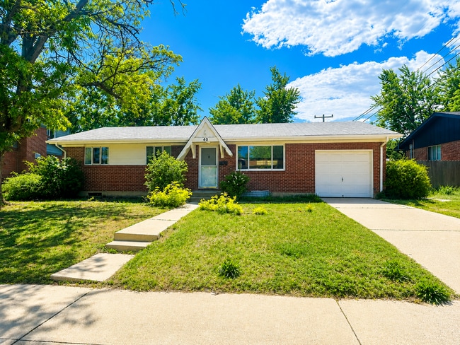 Building Photo - Spacious 4 Bed Home in South Boulder Near CU & Trails