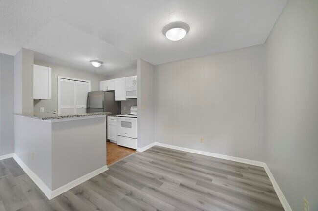 Photo - 6178 Westgate Dr Unidad Apt 104
